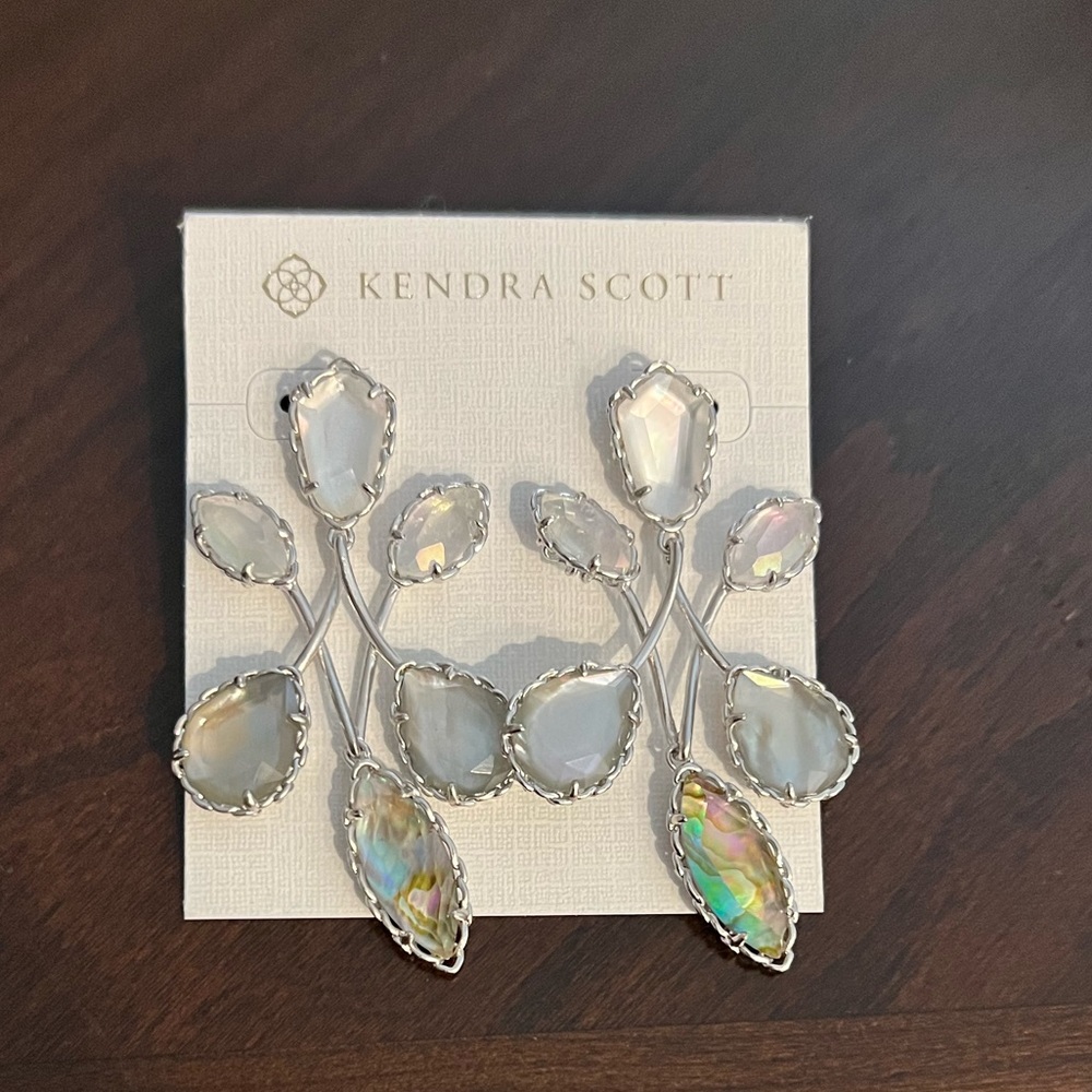 Kendra Scott Gwenyth Silver Statement Earrings In Ivory Mix